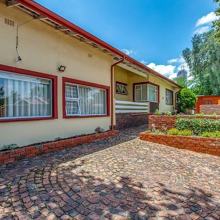 Chalet no. 2 Petunia Johannesburg Exterior foto