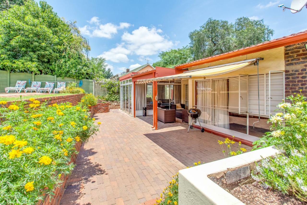 Chalet no. 2 Petunia Johannesburg Exterior foto